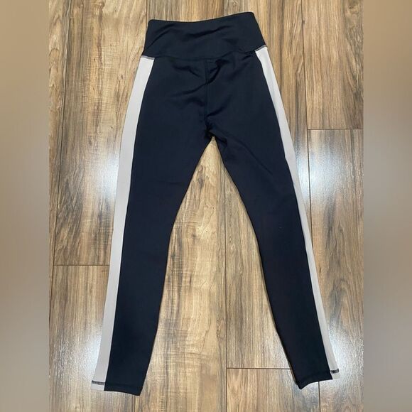 None Pants - Move Theology leggings activewear size extra small ￼
